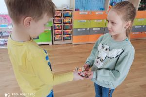 7- dzieci, dzień kobiet