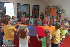 289844435_454752879812760_1385786696347631593_n-innowacja, dzieci
