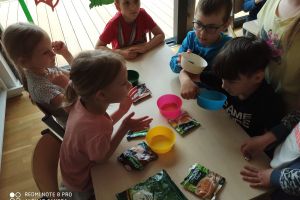 289881712_1047172452859949_119447357058464427_n-innowacja, dzieci