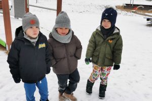 zabawy na śniegu