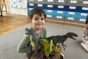 dino