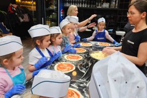 Warsztaty robienia pizzy