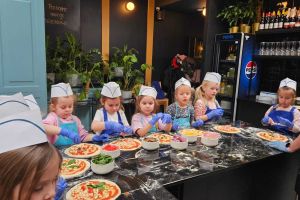 Warsztaty robienia pizzy