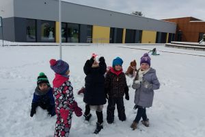 zabawy na śniegu 11