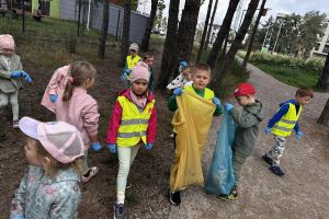 sprzątanie świata 20348358-0d1a-4042-aff0-908cbe3f2609.jpeg2