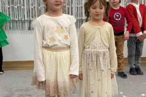 Przedstawienie i Warsztaty