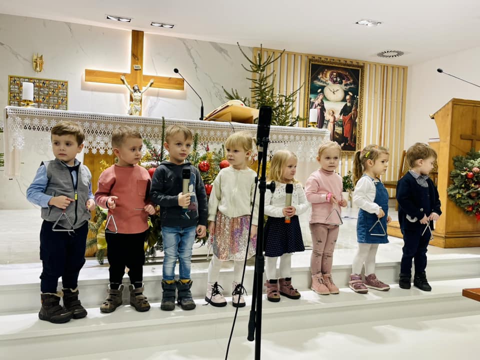Rodzinny Koncert Kolęd "Aniołkowe Granie"